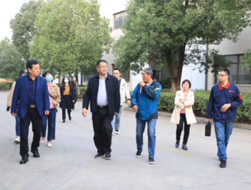 省发改委调研组莅临太阳集团tyc4633工厂调研